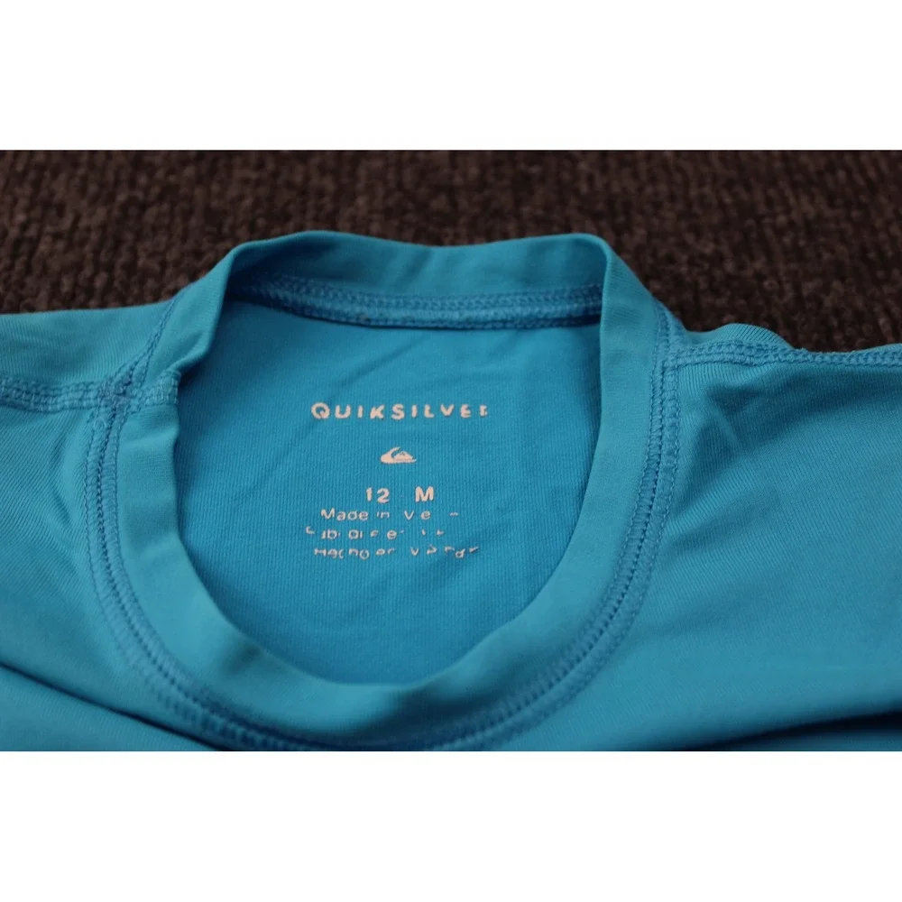 Quiksilver Boys Cyan Blue Short Sleeve Rash Guard Swim Shirt Size 12 M Logo